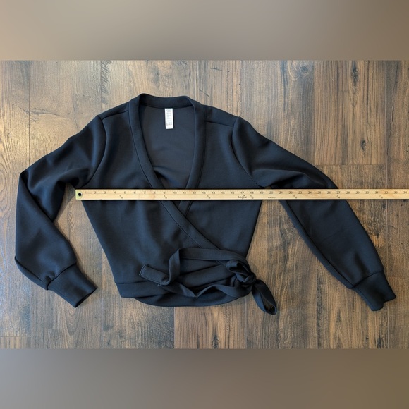 Spanx Women’s Air Essential Ballet Wrap Black Size Small - Picture 10 of 12